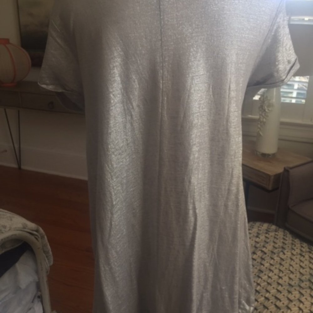 Drapey Silver Tunic - Picture 2 of 3